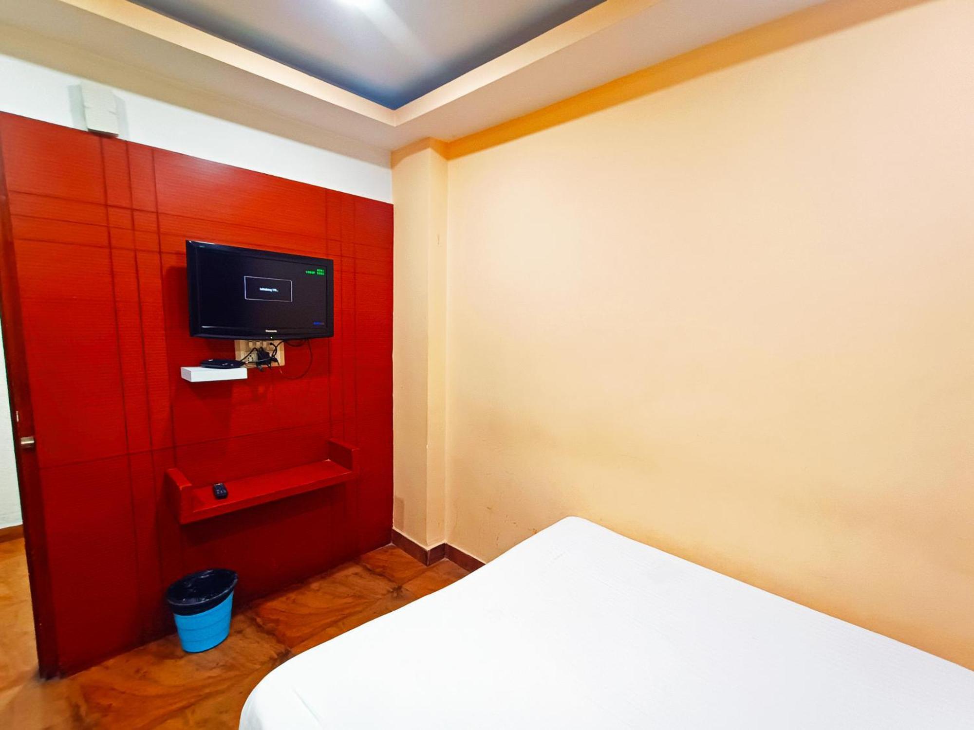 Pavithra Paradise Hotell Bangalore Exteriör bild